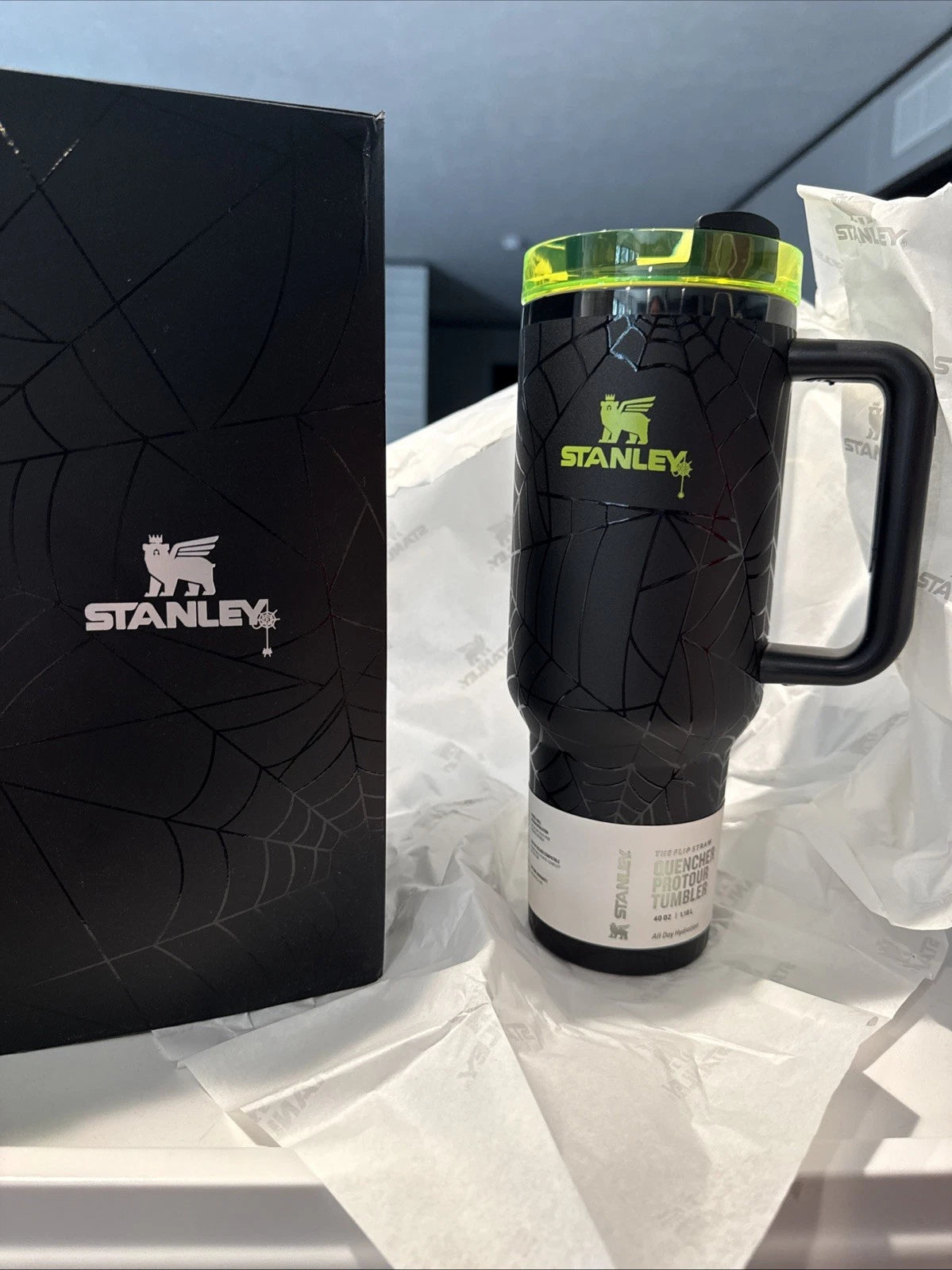 Stanley HALLOWEEN WEB GLOW H2.0 40oz Tumbler – Limited Edition – In Hand!